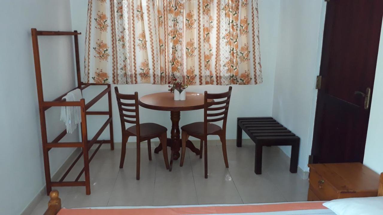 Basilico Homestay Kegalle Bagian luar foto