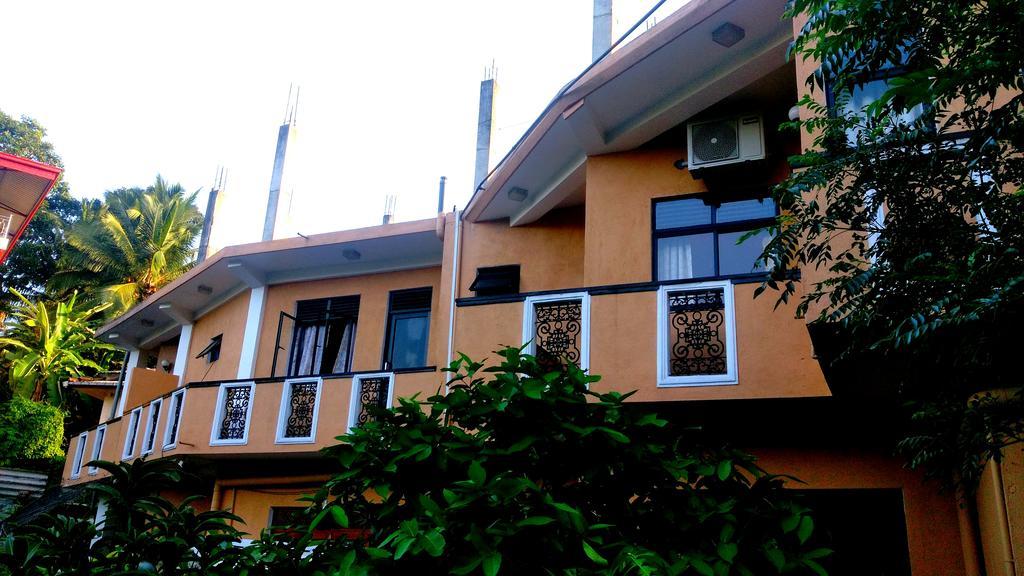 Basilico Homestay Kegalle Bagian luar foto